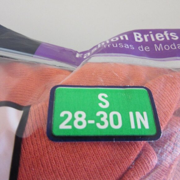 Fruit of the Loom Men's Fashion Briefs Size S Open Package - Picture 2 of 4